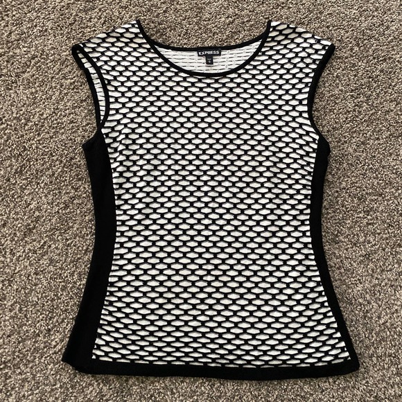 Express Black/White Patterned Sleeveless Sweater - M - Picture 1 of 4